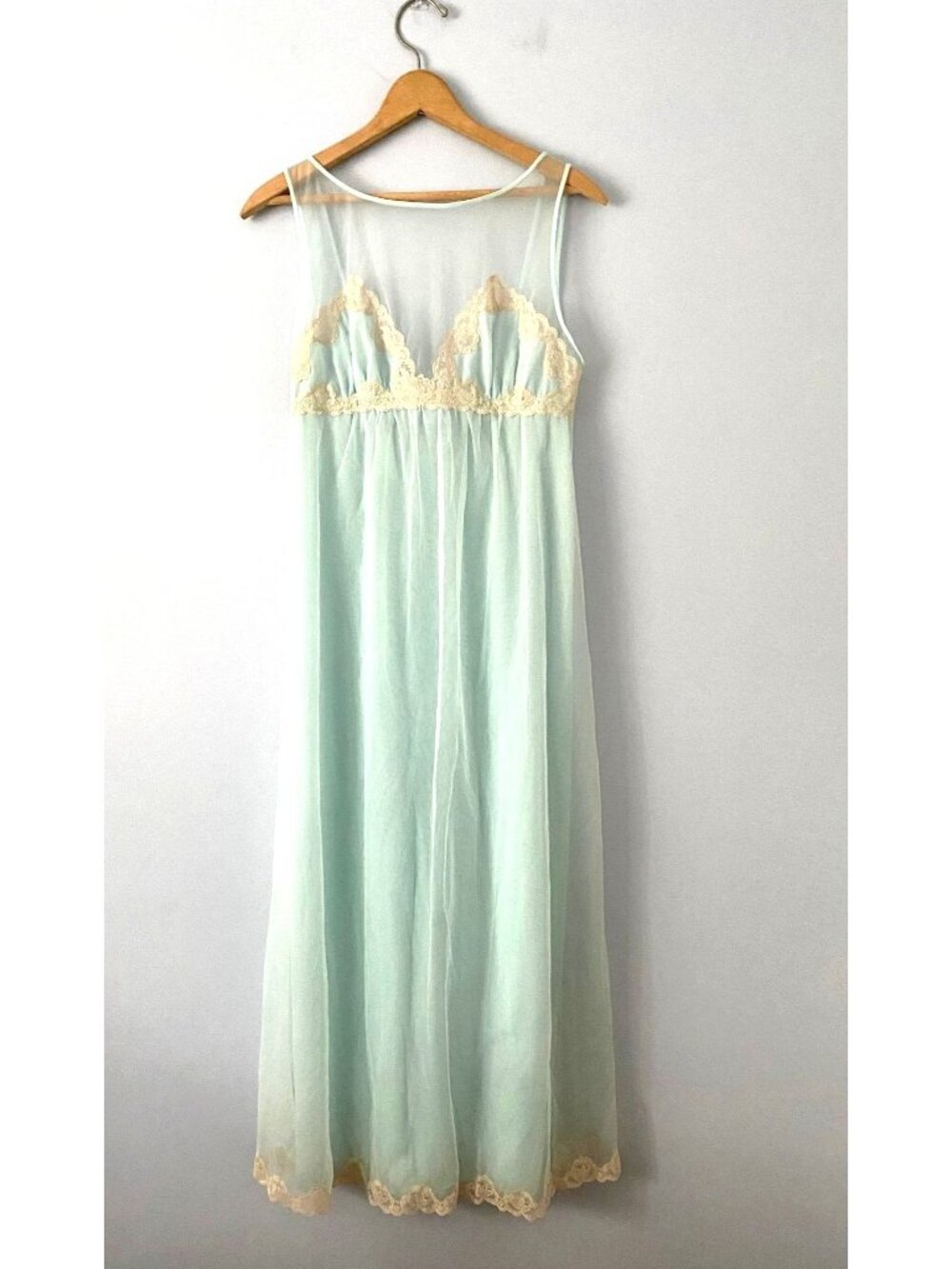 Vintage Evette Nightgown, Pale Aqua with Lace Trim, Size Small, Made in USA